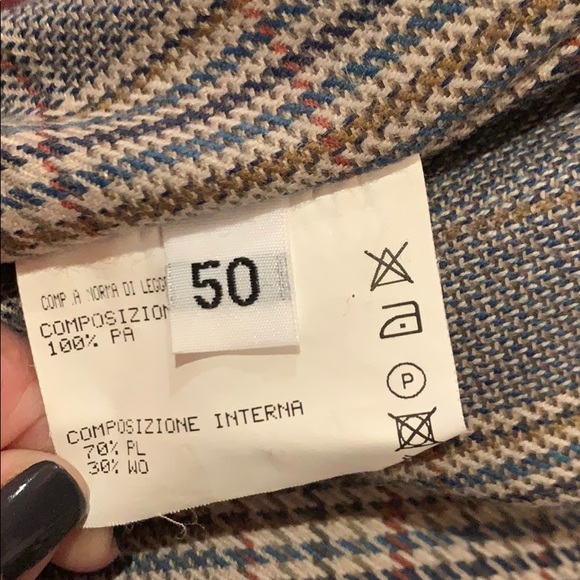 Burberry warm coat - Picture 8 of 8